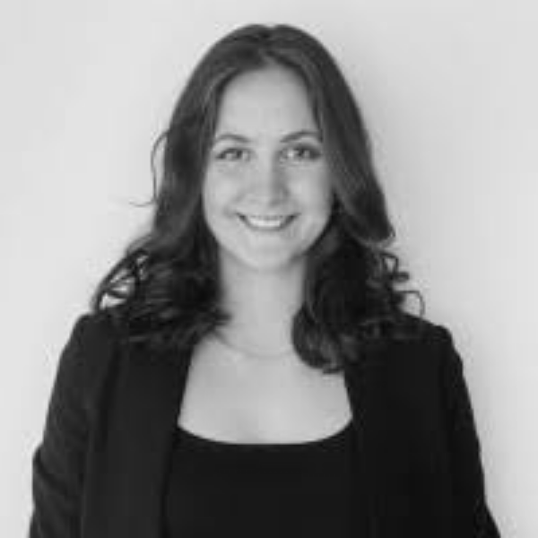 Fiola Hassani